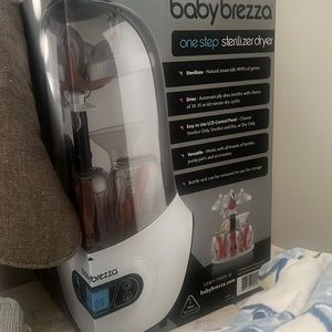 NIB Baby Brezza One Step Sterilizer Dryer